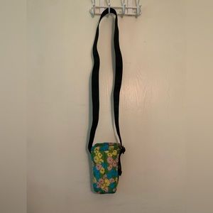 Baggu water bottle sling - floral pattern